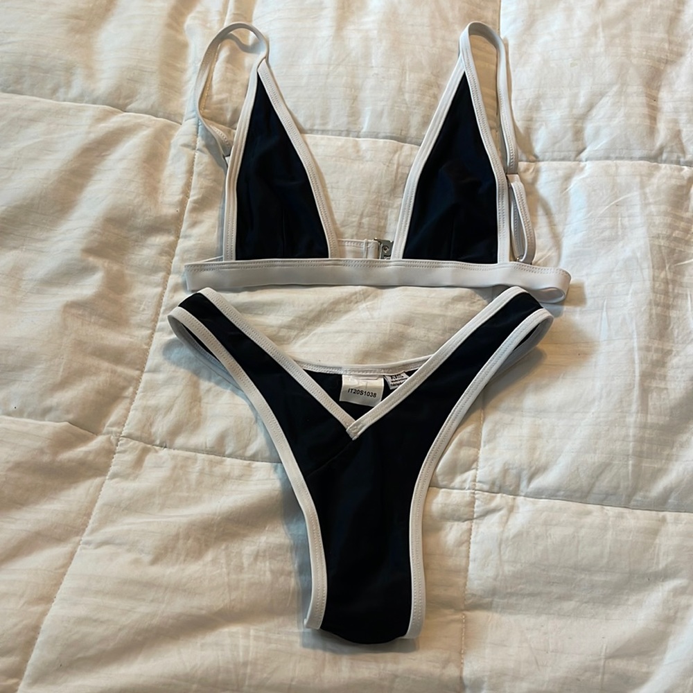 Black and White Bikini Set
